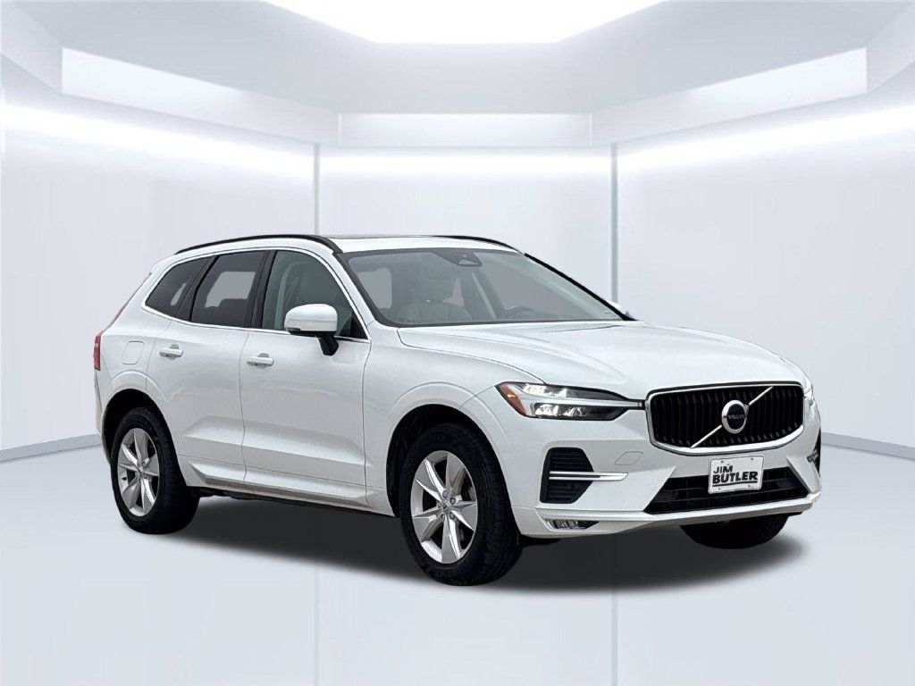 Used 2024 Volvo XC60 T8 Core AWD/4WD image 8