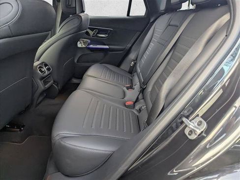 Used 2026 Mercedes-Benz GLC 300 4MATIC image 13
