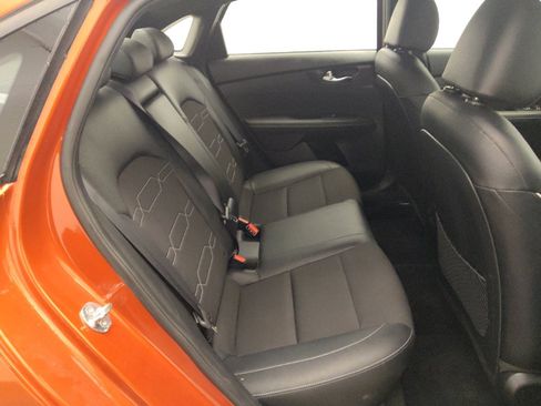 Used 2022 Kia Forte GT-Line w/ GT-Line Technology Package FWD image 19