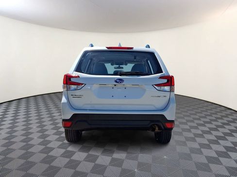 Used 2021 Subaru Forester AWD/4WD image 6