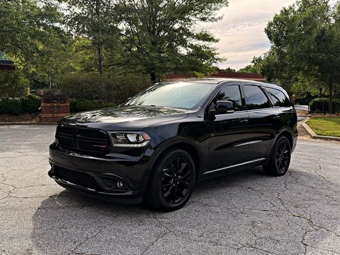 Used 2017 Dodge Durango R/T w/ Blacktop Package RWD image 1