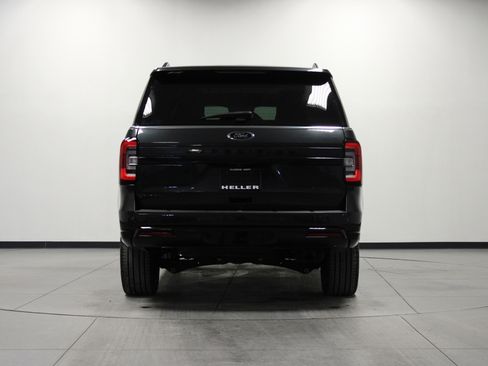 Used 2024 Ford Expedition Limited image 5