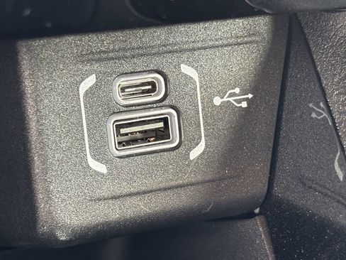 New 2026 Jeep Compass Latitude image 18