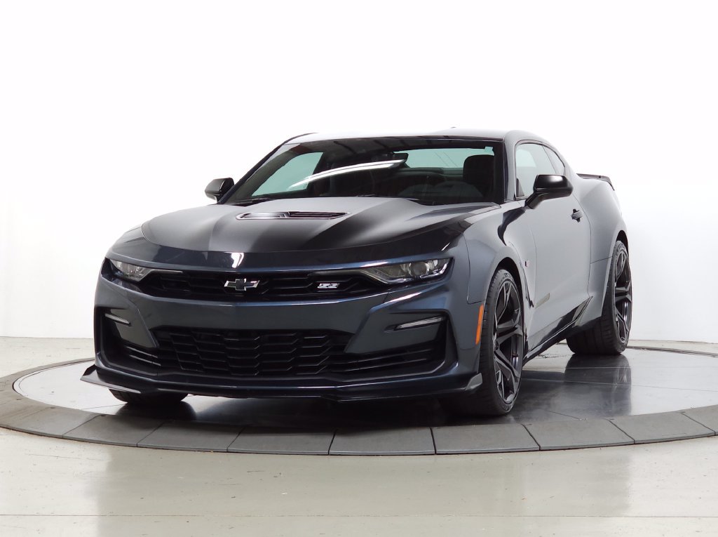 Used 2023 Chevrolet Camaro SS RWD image 3