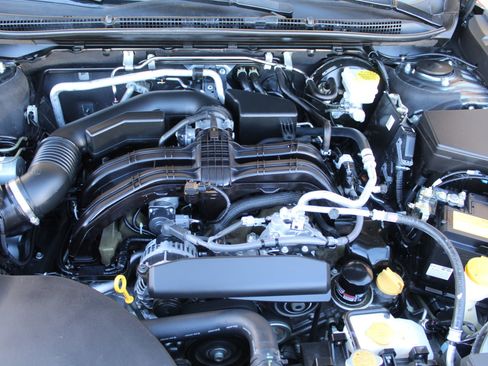 Used 2020 Subaru Outback Limited image 56