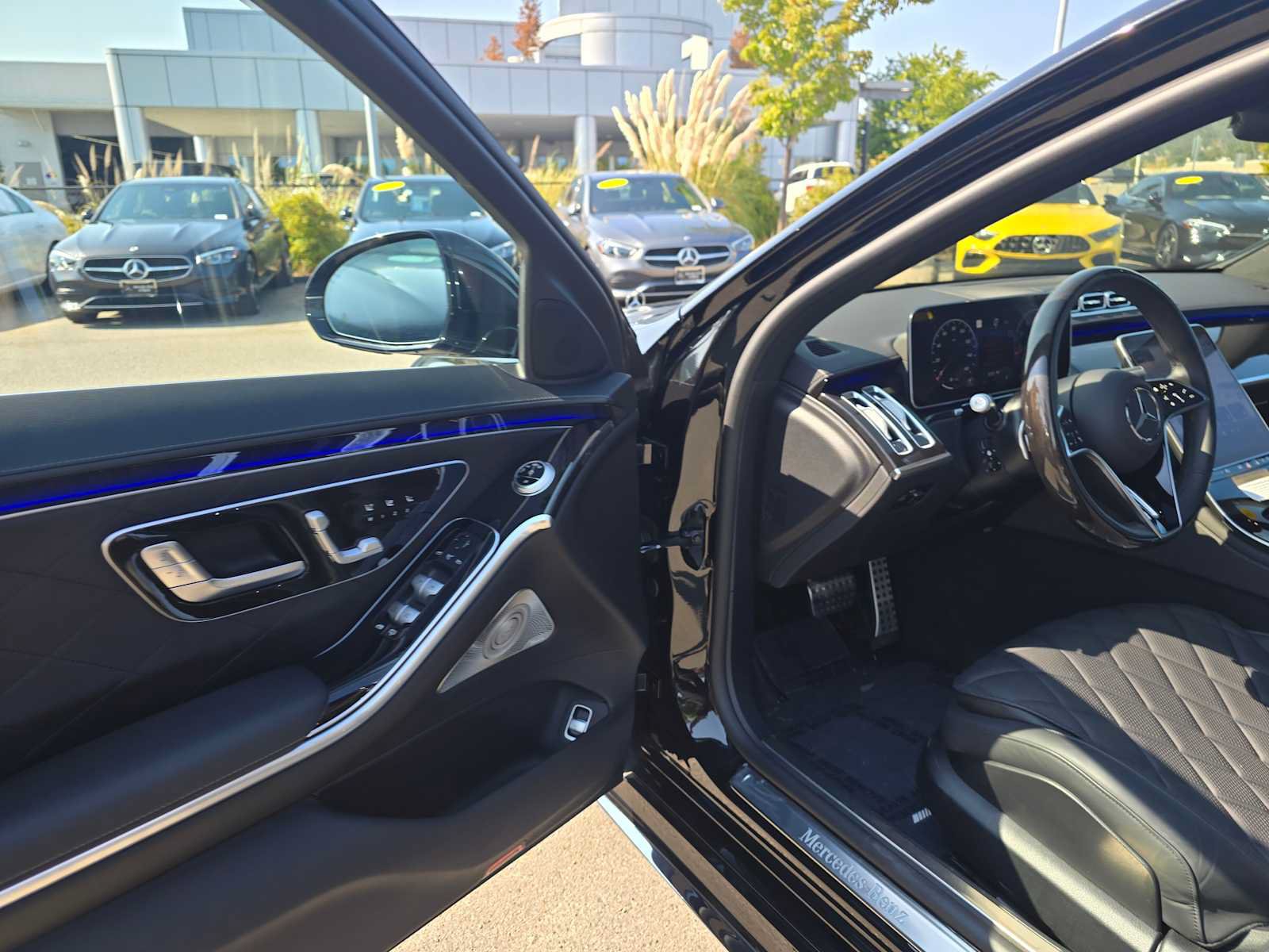 Used 2024 Mercedes-Benz S 580 4MATIC Sedan image 18