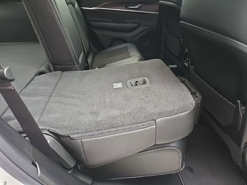 New 2026 Jeep Grand Cherokee Altitude AWD/4WD image 86