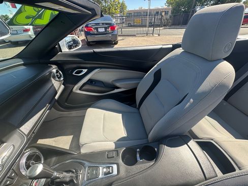 Used 2023 Chevrolet Camaro LT image 20