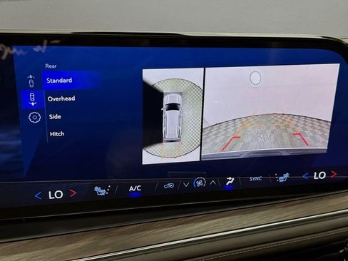 Used 2025 Chevrolet Tahoe Z71 w/ Comfort Package image 16