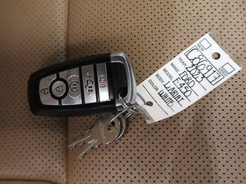 Used 2023 Ford F450 Lariat w/ Lariat Ultimate Package AWD/4WD image 84