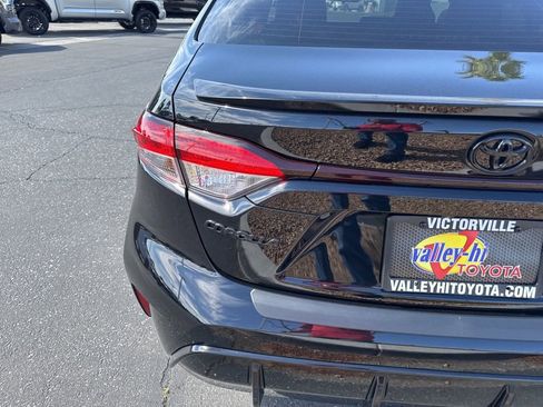 Used 2026 Toyota Corolla SE image 7