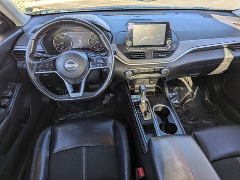 Certified 2023 Nissan Altima 2.5 SR image 16