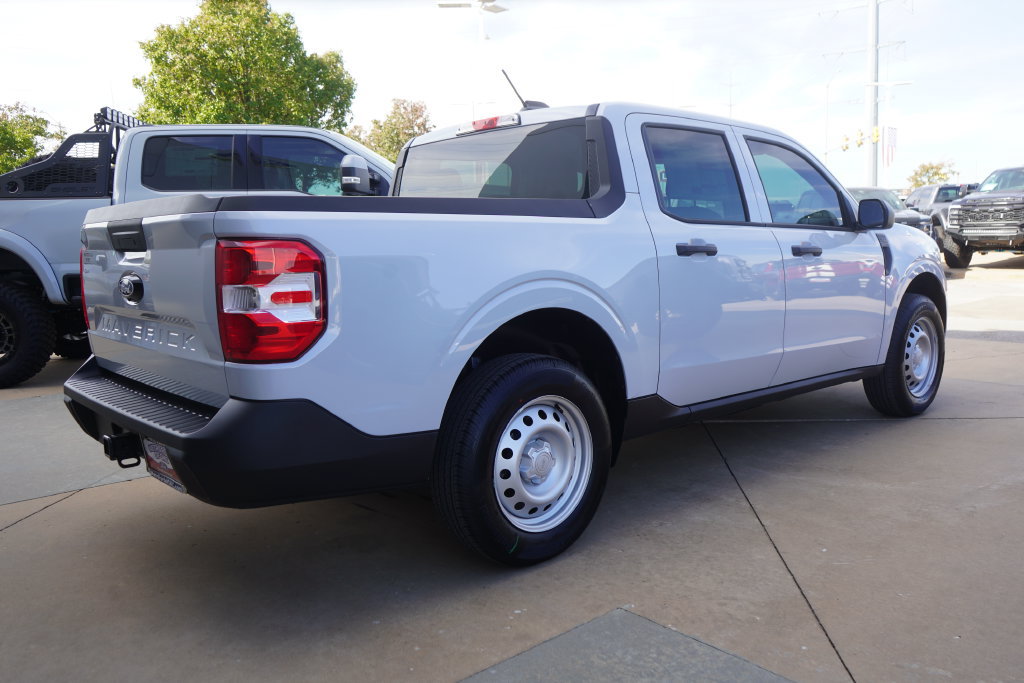 New 2026 Ford Maverick XL w/ Equipment Group 101A AWD/4WD image 11