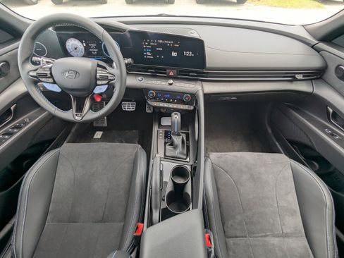 Used 2026 Hyundai Elantra N FWD image 16