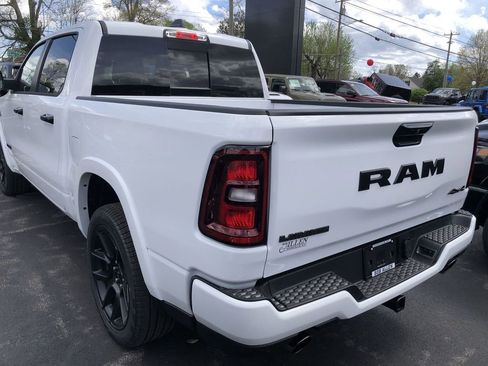 New 2026 RAM 1500 Laramie AWD/4WD image 4
