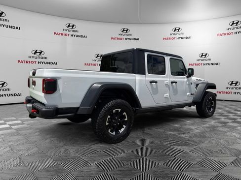 Used 2026 Jeep Gladiator Rubicon AWD/4WD image 3