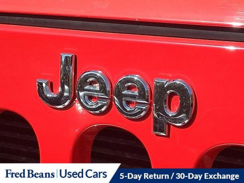 Used 2013 Jeep Wrangler Sahara AWD/4WD image 32