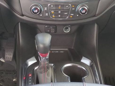 Certified 2023 Chevrolet Traverse RS w/ LPO, Cargo Package FWD image 22