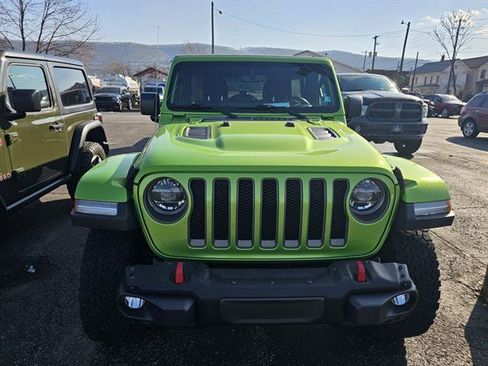 Used 2019 Jeep Wrangler Unlimited Rubicon image 2