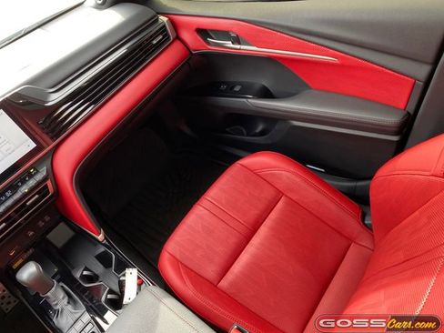 Used 2025 Toyota Camry XSE w/ Premium Plus Package image 17