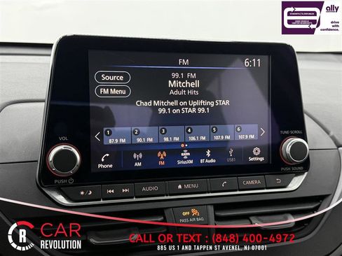 Used 2023 Nissan Altima 2.5 SR FWD image 13
