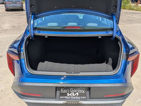 Certified 2025 Kia K4 EX FWD image 12