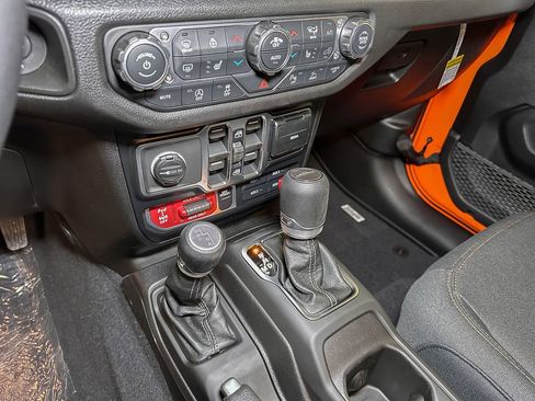 New 2026 Jeep Gladiator Sport AWD/4WD image 29
