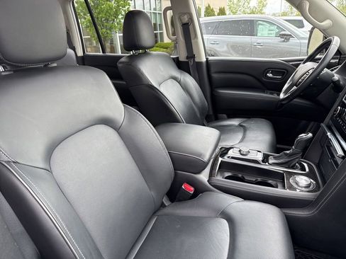 Certified 2022 INFINITI QX80 Luxe w/ Cargo Package AWD/4WD image 33