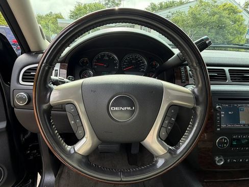 Used 2008 GMC Yukon Denali AWD/4WD image 23