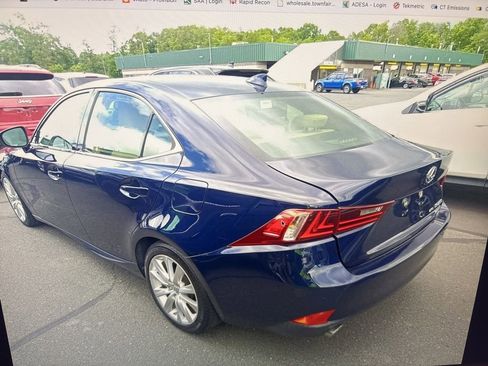 Used 2014 Lexus IS 250 AWD w/ Premium Package image 2
