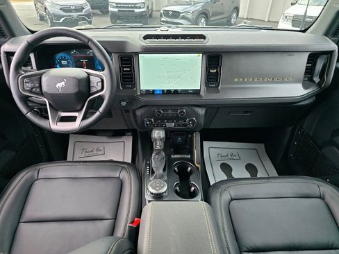 New 2025 Ford Bronco Badlands w/ Sasquatch Package image 10