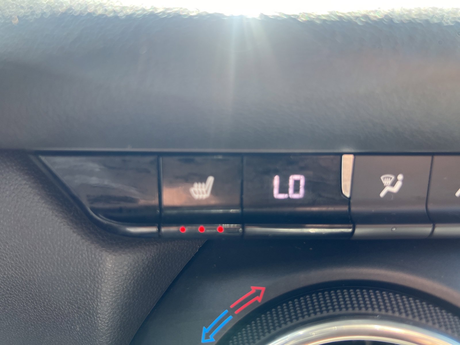 Used 2019 Chevrolet Blazer LT FWD image 33
