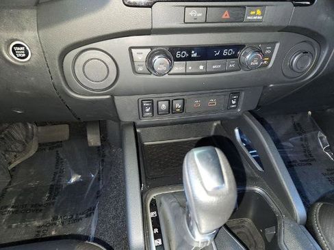 Certified 2024 Nissan Frontier SL w/ Technology Package RWD image 21