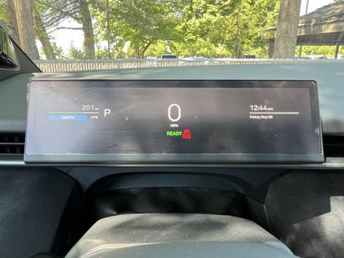 Used 2023 Fisker Ocean Ultra AWD/4WD image 13