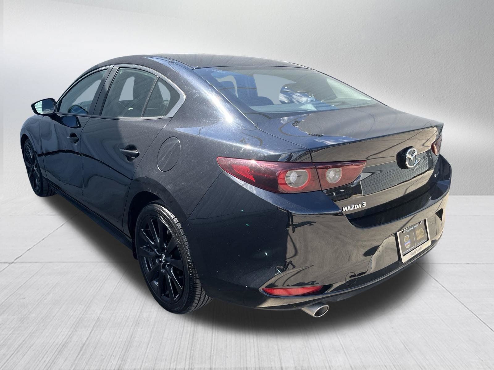 Certified 2025 MAZDA MAZDA3 s FWD image 6