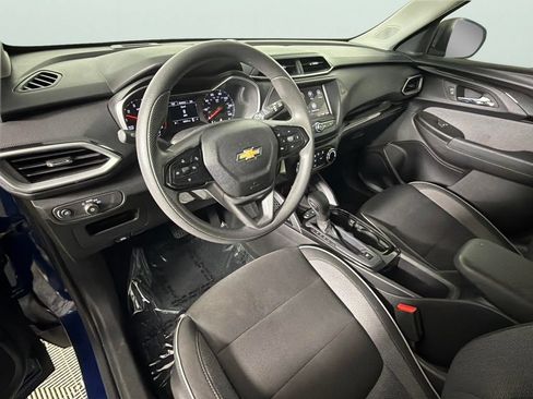 Used 2022 Chevrolet TrailBlazer LS FWD image 18