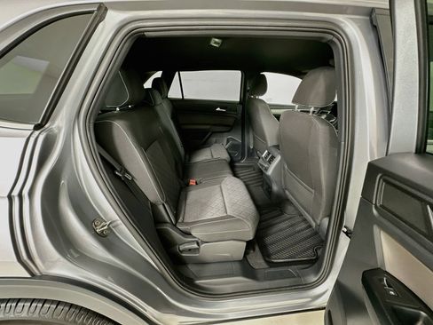 Used 2021 Volkswagen Atlas Cross Sport S FWD image 28