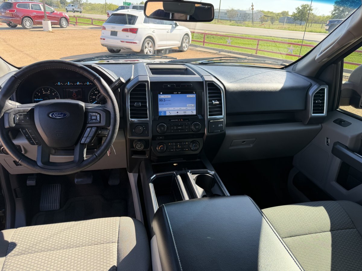 Used 2016 Ford F150 XLT w/ Equipment Group 302A Luxury RWD image 21