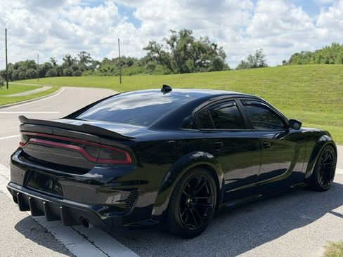 Used 2023 Dodge Charger Scat Pack RWD image 5