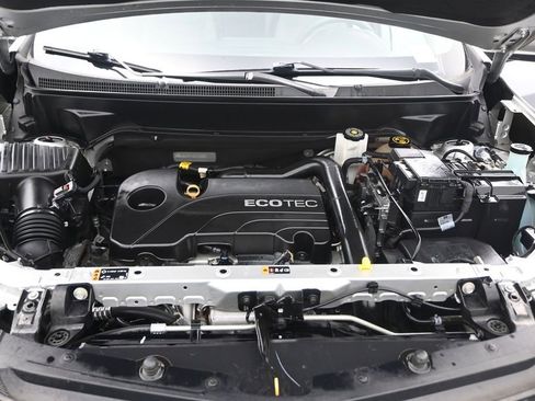 Used 2020 Chevrolet Equinox LS FWD image 16