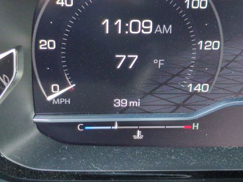Used 2023 GMC Yukon Denali Ultimate AWD/4WD image 28