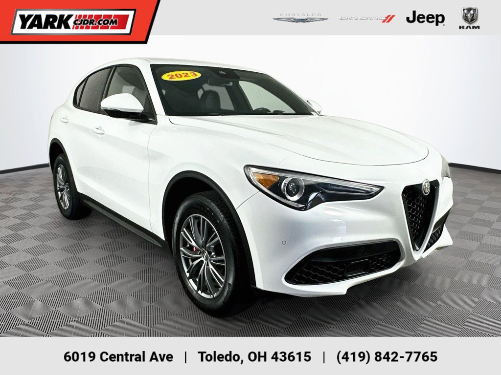 Used 2023 Alfa Romeo Stelvio Sprint AWD/4WD 360° Tour