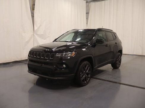 New 2026 Jeep Compass Limited w/ Sun, Sound & Navigation Group image 5