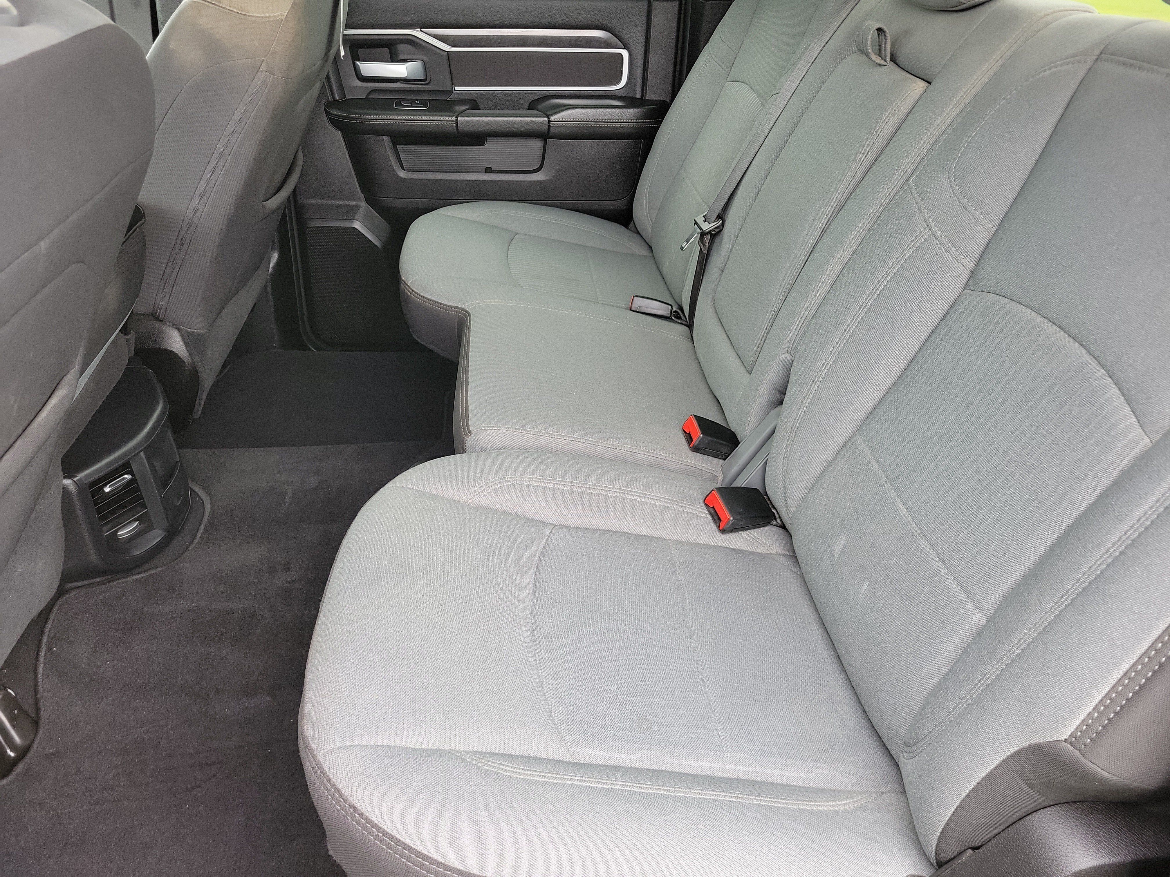 Used 2024 RAM 3500 Big Horn AWD/4WD image 12