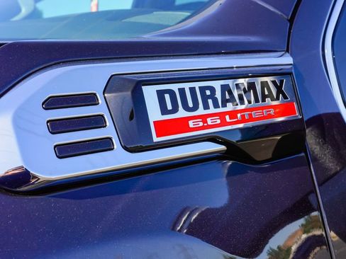 New 2026 GMC Sierra 2500 Denali w/ Denali Reserve Package AWD/4WD image 8