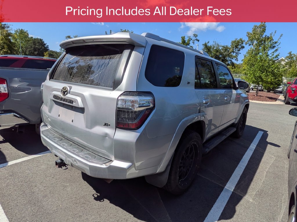Used 2016 Toyota 4Runner SR5 RWD image 7