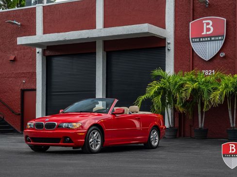 Used 2004 BMW 325Ci Convertible RWD image 9