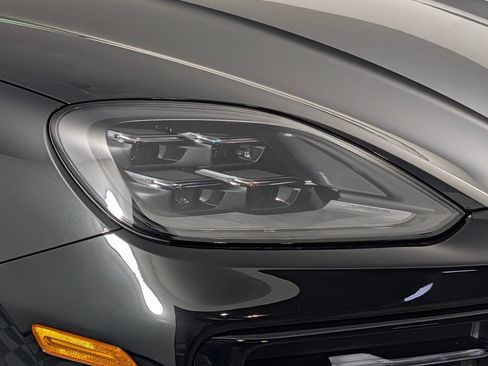 New 2026 Porsche Cayenne AWD/4WD image 15