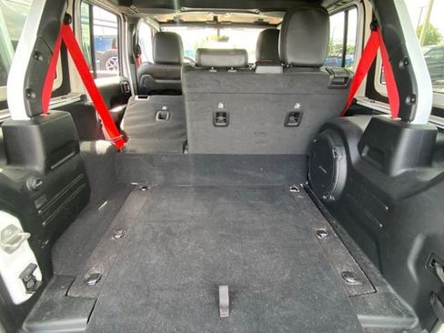 Used 2023 Jeep Wrangler Unlimited Rubicon 4xe image 28