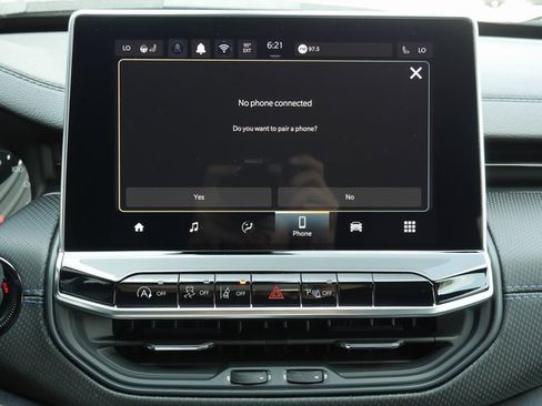 New 2025 Jeep Compass Limited w/ Sun & Sound Group image 5